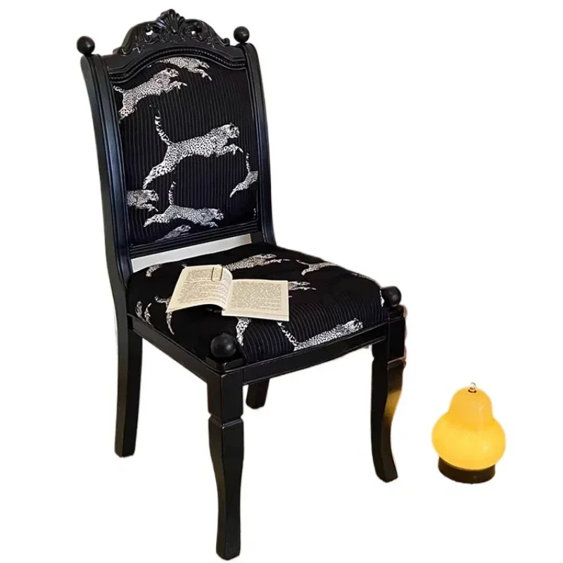 

French retro small apartment home leisure chair, niche designer leopard chair