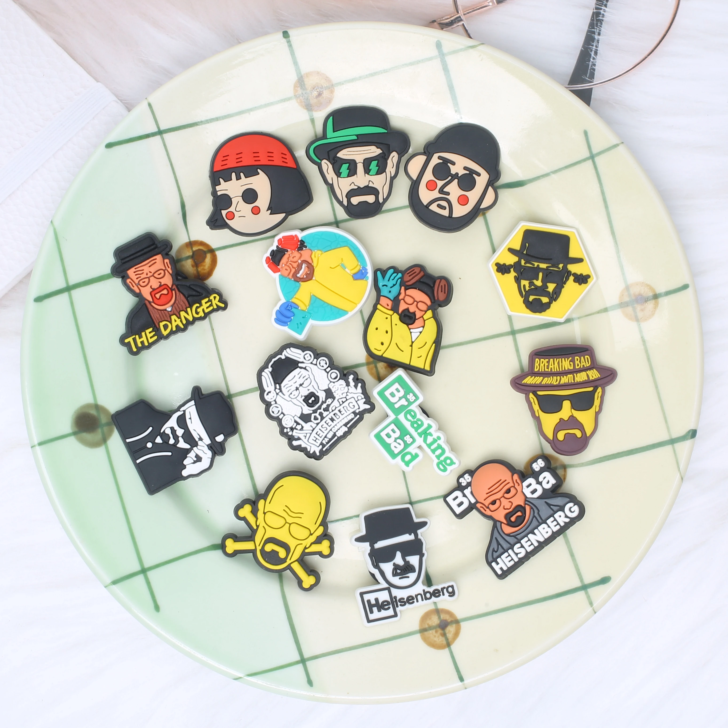 1pcs Shoe Charms Decorations Cartoon Shoe Accessories Clog Garden Sandal Buckle Boys Girls Kids Jeans Women Charm Xmas Gifts image 3