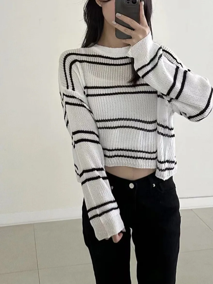 

Korean Sle round Ne Stripe Long Sve Knitted Sweater Women Early Autumn New Small Faion ort Design Sense Top