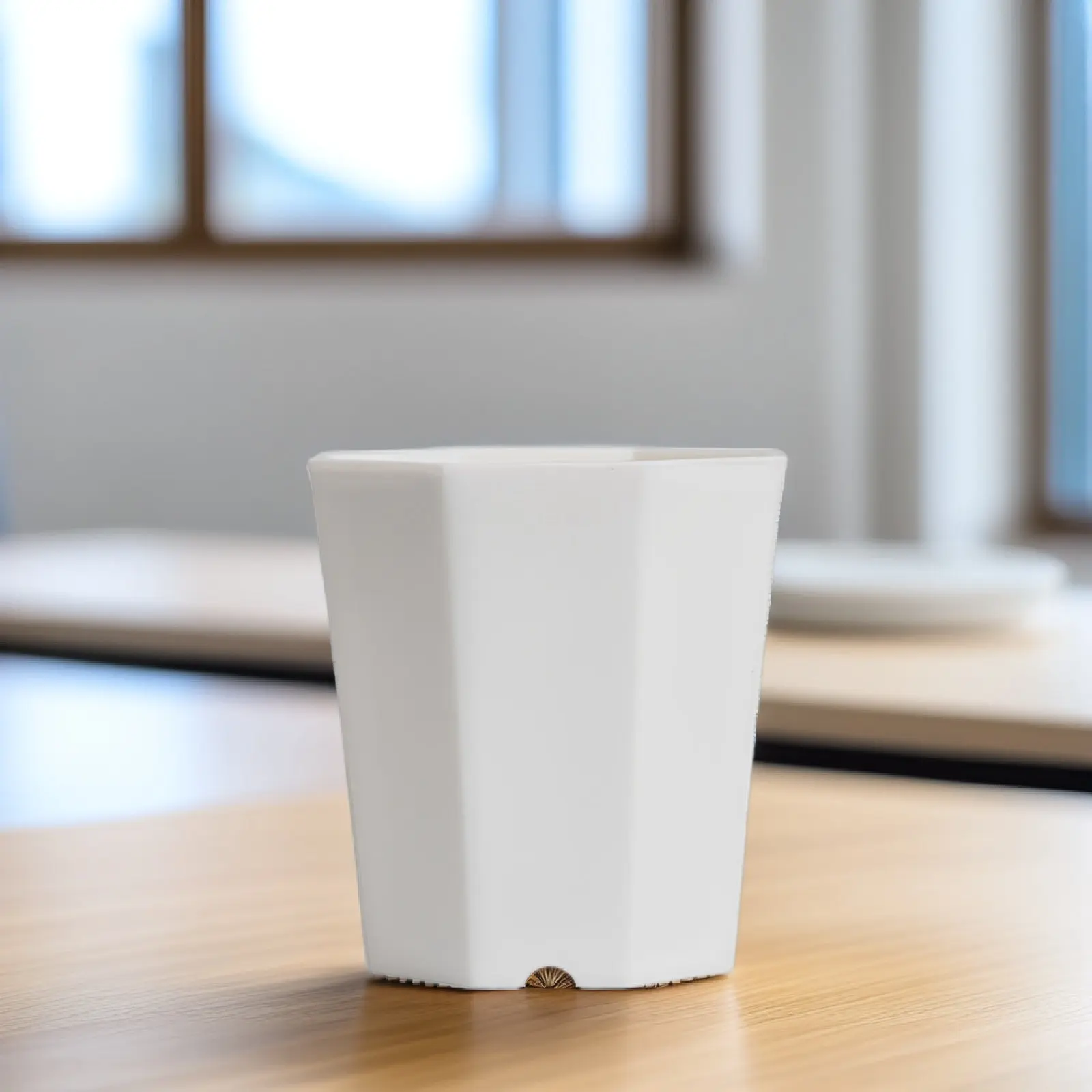 10Pcs Small Octagonal Flower Pot Lightweight Plastic Imitation Ceramic Multi-Hole Ventilation for Plants and Home