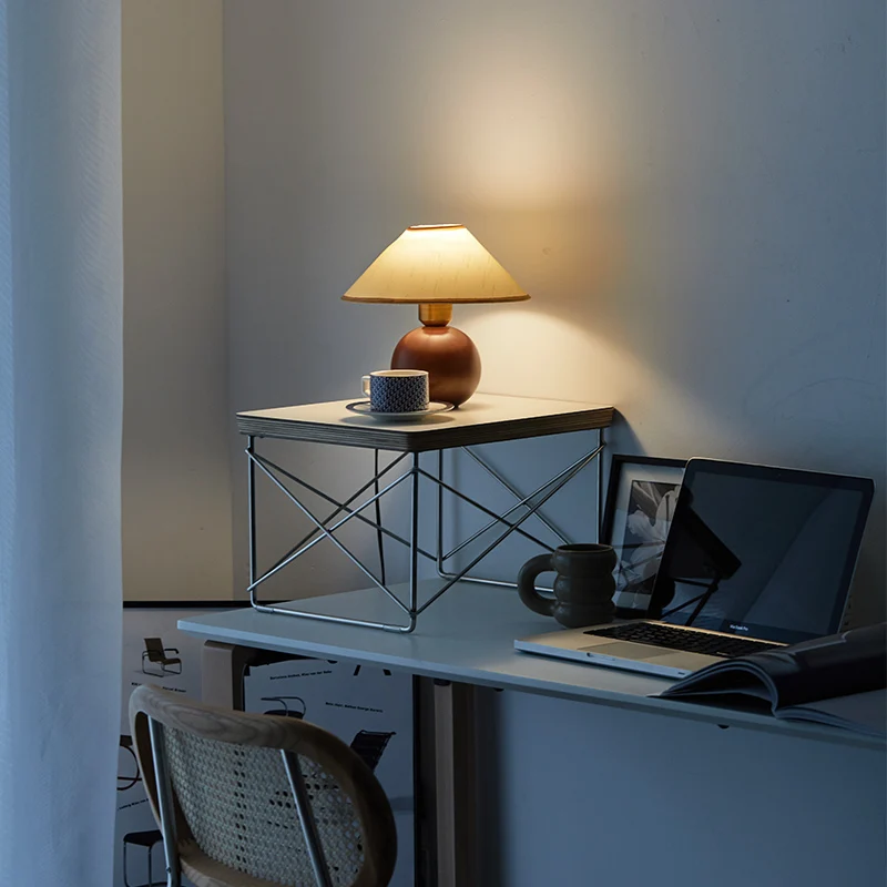 طاولة جانبية DECOPAI eames LTR، تصميم حديث مستطيل من الفولاذ المقاوم للصدأ باللون الأبيض لغرفة المعيشة وغرفة النوم وطاولة نهائية بمساحة صغيرة، كمبيوتر محمول