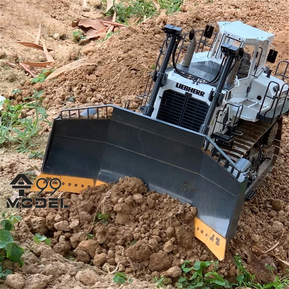 RC Bulldozer 1/14 776 Hydraulic RC Bulldozer Metal Model RTR Radio Remote Control Bulldozer Engineering Machinery Car Toy