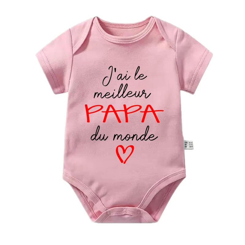 Cotton baby bodysuit with Mom or Dad message – Newborn gift for parents
