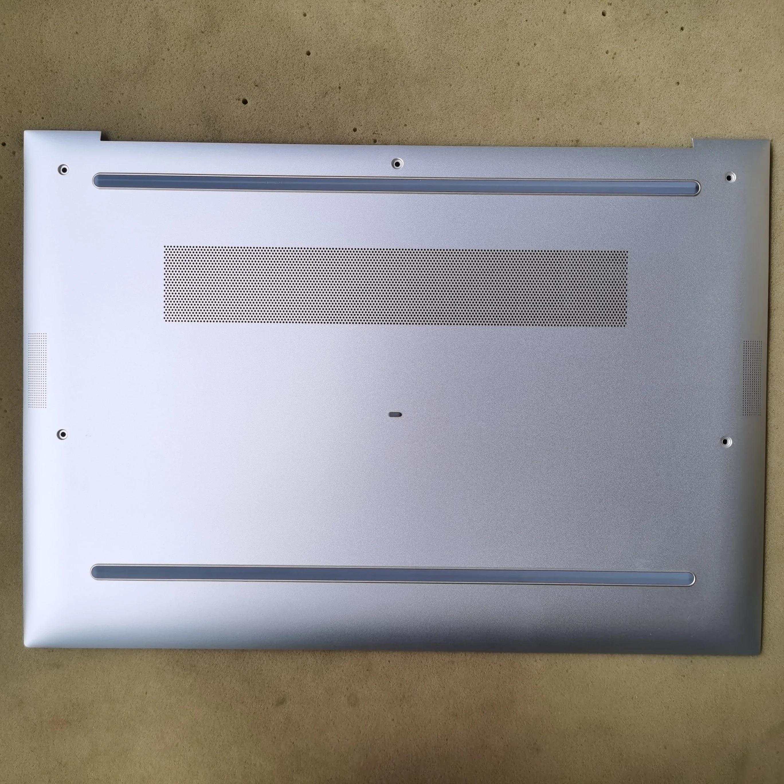 

Новый ноутбук для HP EliteBook 840 G9 845 ZBook Firefly14 G9 HSN-I49C-3 N09026-001, нижняя крышка корпуса