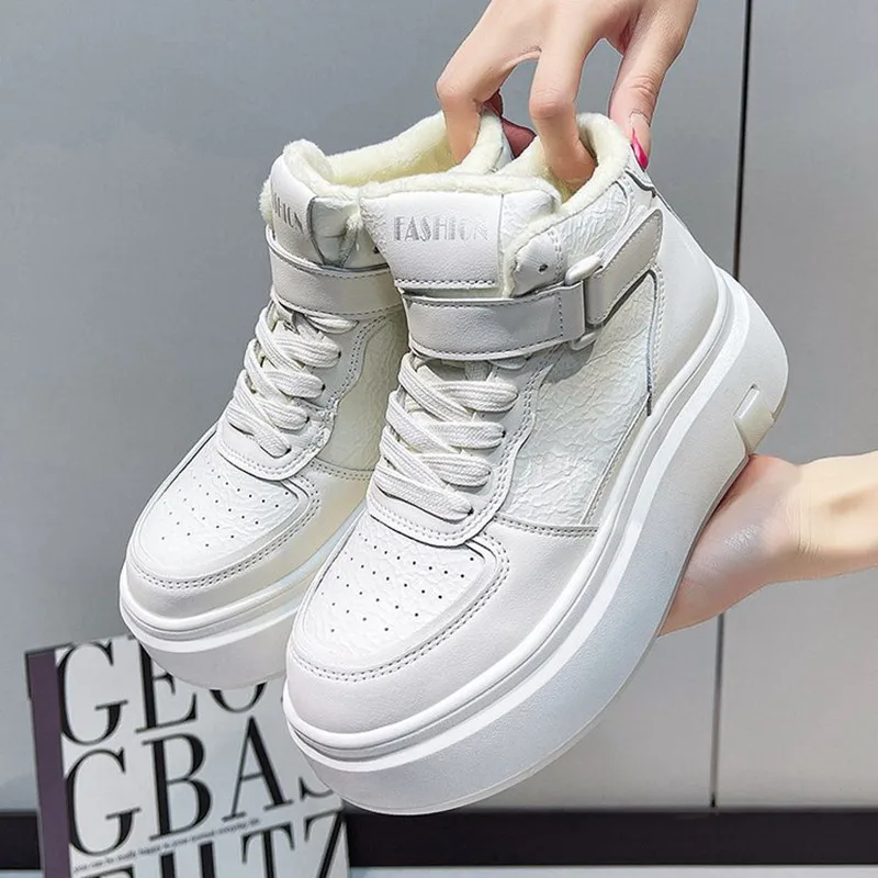 Новые белые ботинки, женские модные высокие туфли для скейтборда, женские кроссовки на платформе, удобные кожаные женские белые кроссовки на шнуровке