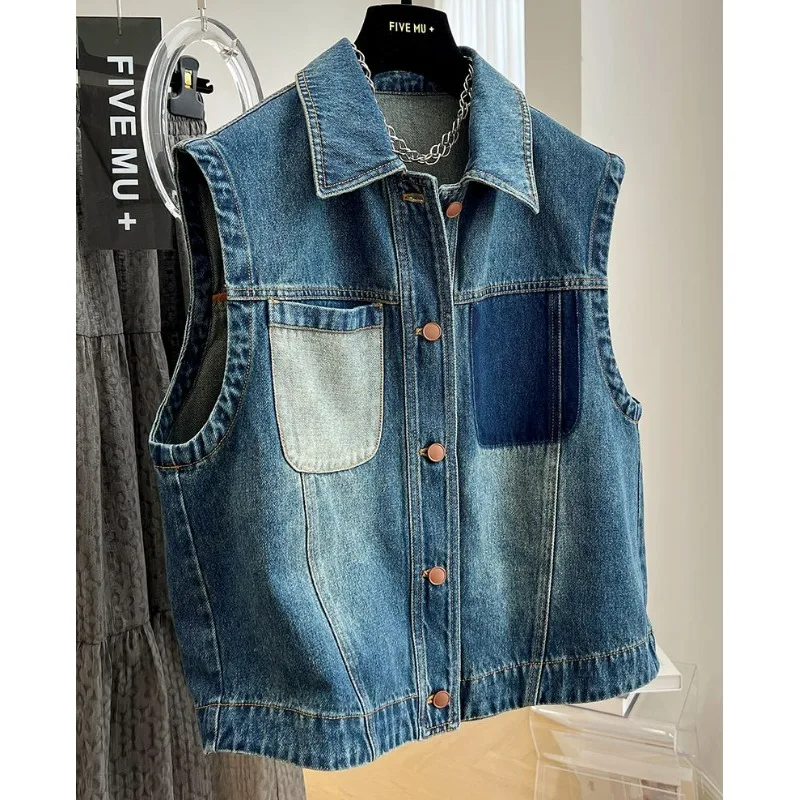 Unique Casual Denim Vest Jacket Women's Loose Sleeveless Outerwear Autumn 2026 Design Sensation Fashionable Inner Wear Polyes...