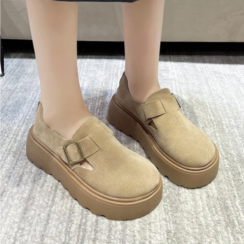 Training Women Plat… - image