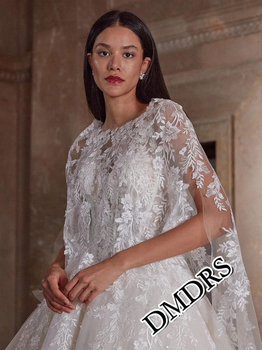 

DMDRS Fashionable Strapless Wedding Dress Romantic A-Line Bridal Gowns Charming Appliquéd Floor-Length Wedding Gowns