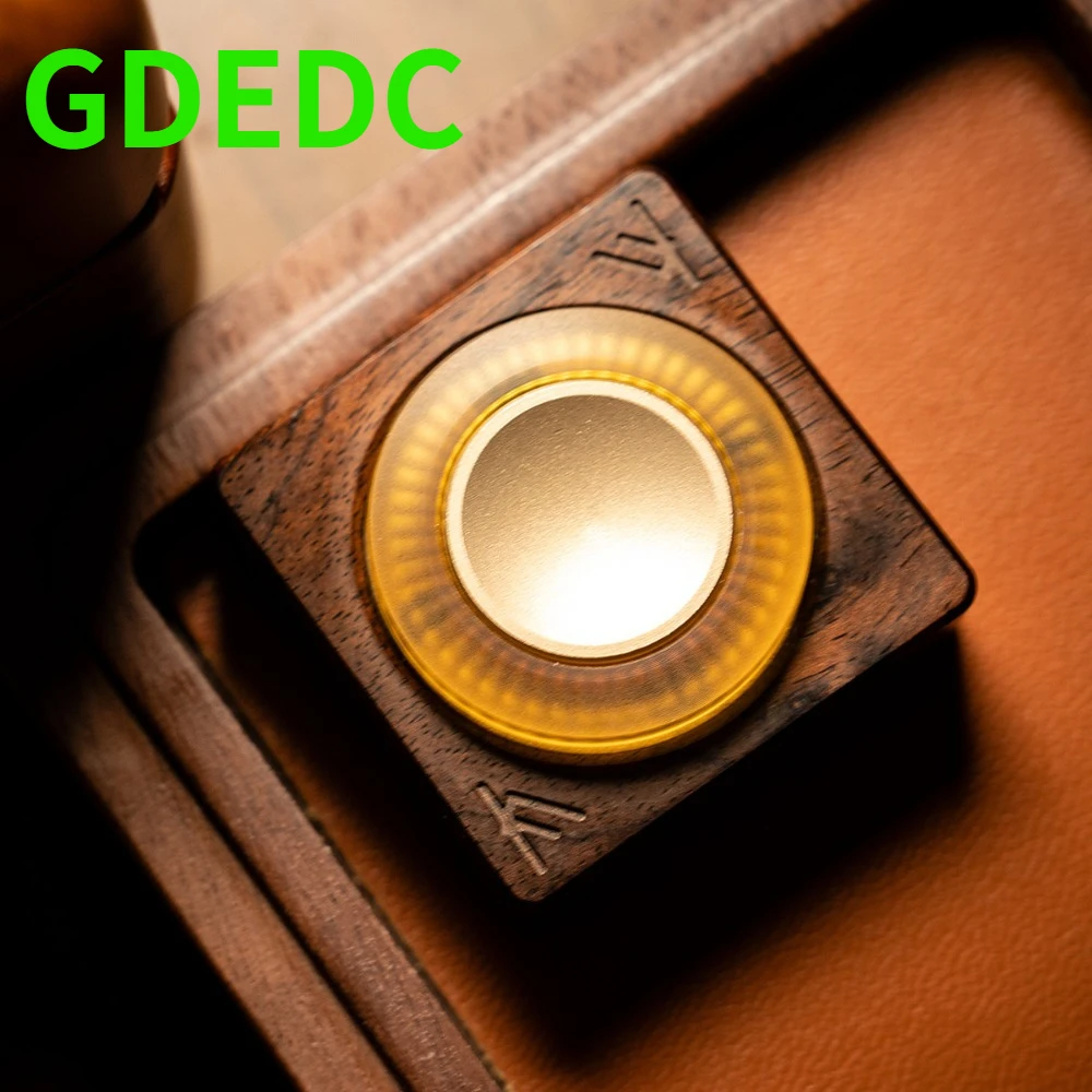 (Pre-sale) GDEDC Square Object 2.0 Wooden and Metal Mechanical Track Rotating Fingertip Card Pushing Decompression Toy