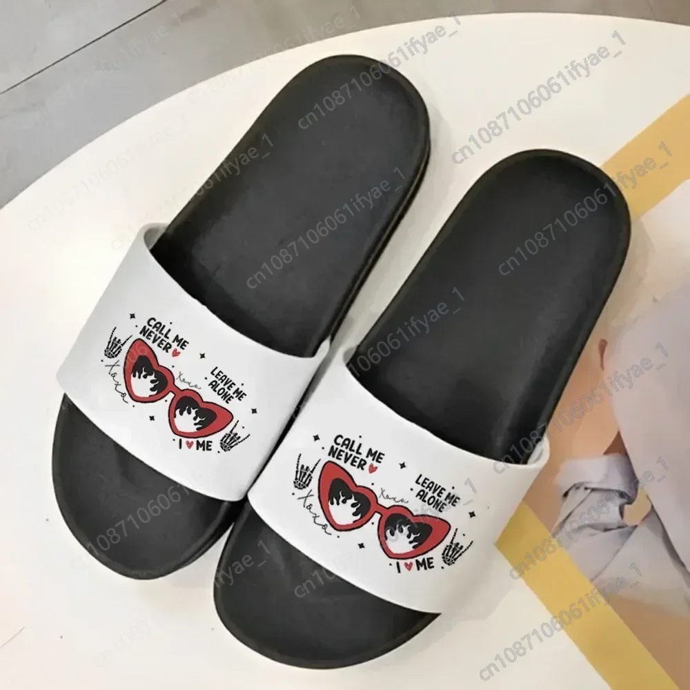 

2023 Valentine's Day Print Home Slippers Women Summer Anti-Slip Shoes Lady Flat Bottom Indoor Slippers Couples Bathroom Sandals