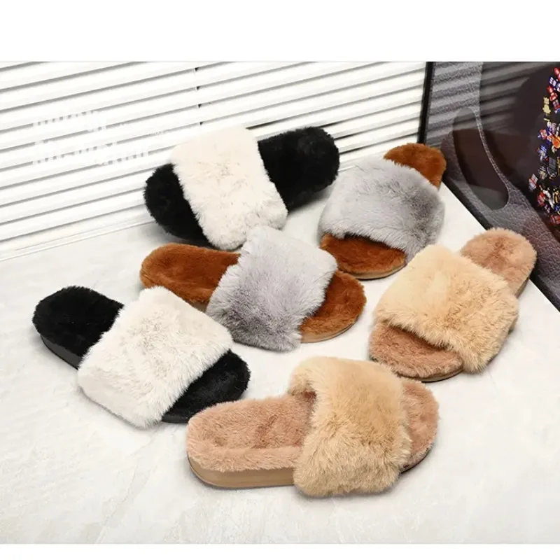 شتاء دافئ نِعال من الفراء النساء أحذية المنزل شبشب داخلي 2025 النعال الصوف الفاخرة امرأة النعال غير رسمية