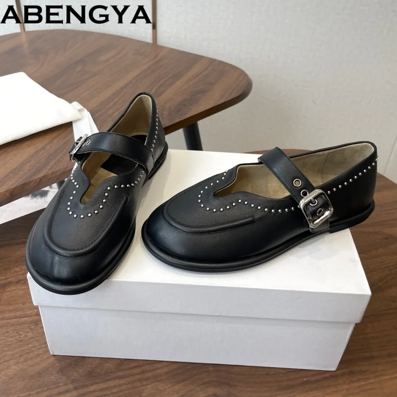 

New Suede Leather Flat Shoes Women Round Toe Loafers Woman Slip-on Daily Buckle Strap Mary Janes Shoes Women