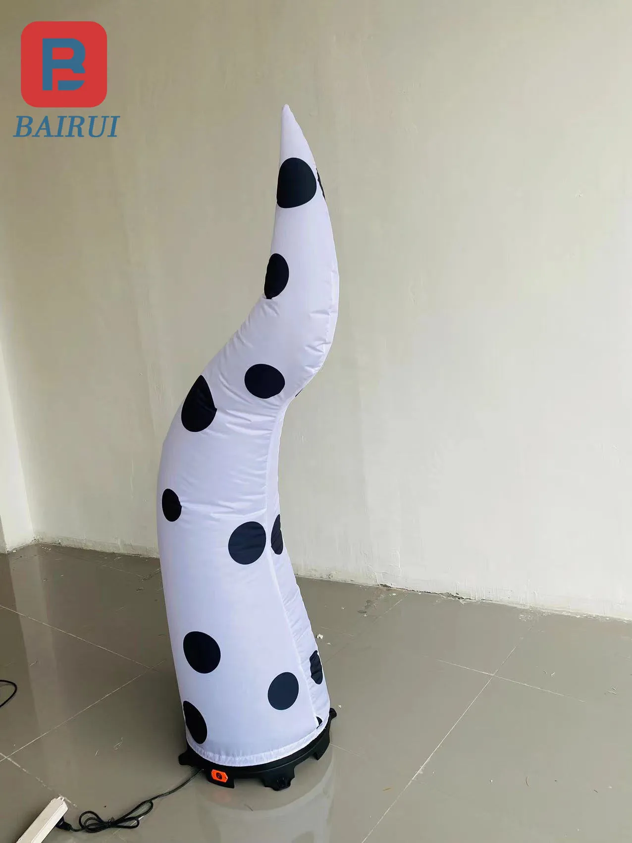 

Inflatable irregular tentacle model black and white polka dots party stage nightclub decoration props can be customized size