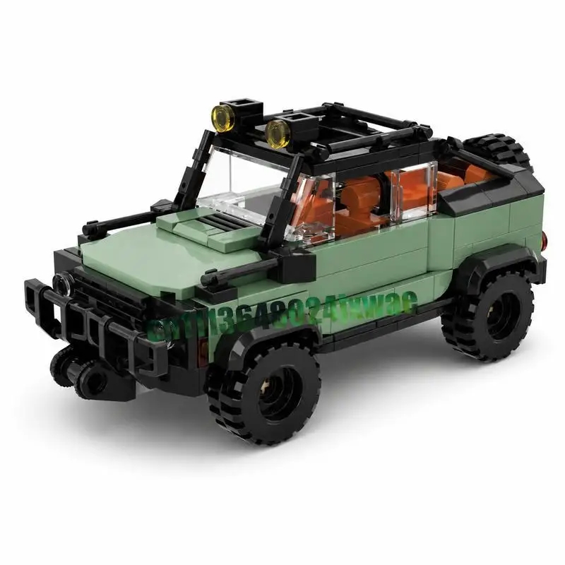 332PCS Army Green Classic Off Road SUV MOC Model Standard Size Building Blocks DIY Vehicle Collection Educational Birthday Gift