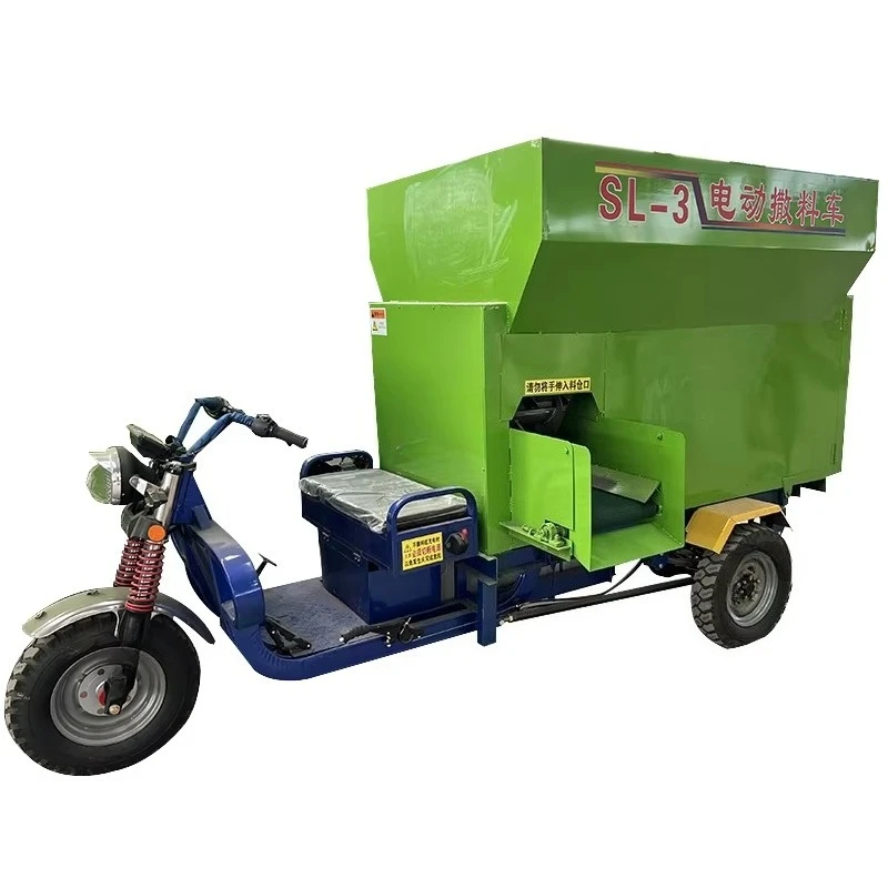 Animal Husbandry Equipment Feed Processing Machine Livestock Electric Feed Spreader Feeder Wagon for Farm Use