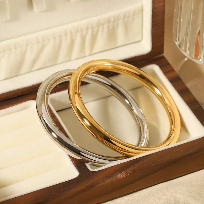 Ins 18K Gold Plated Stainless Steel Round Hallow Bangle Bracelet For Women Summer Jewelry Gift Waterproof Hypoallergenic
