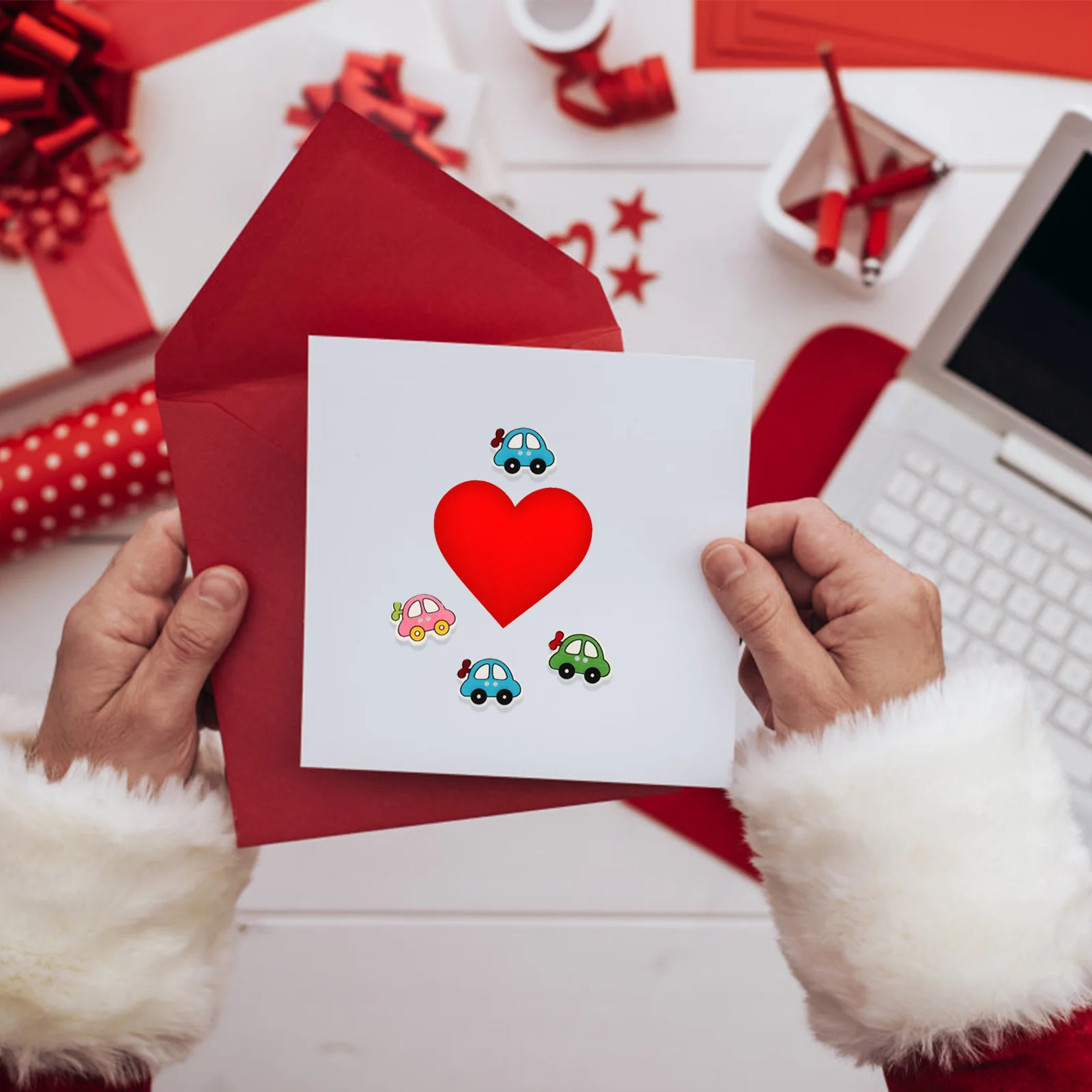 

100Pcs Handcrafted Wood Car Buttons Eye Catching Sewing Accessories for DIY Clothing Repair Craft Kits Christmas Ornament Making