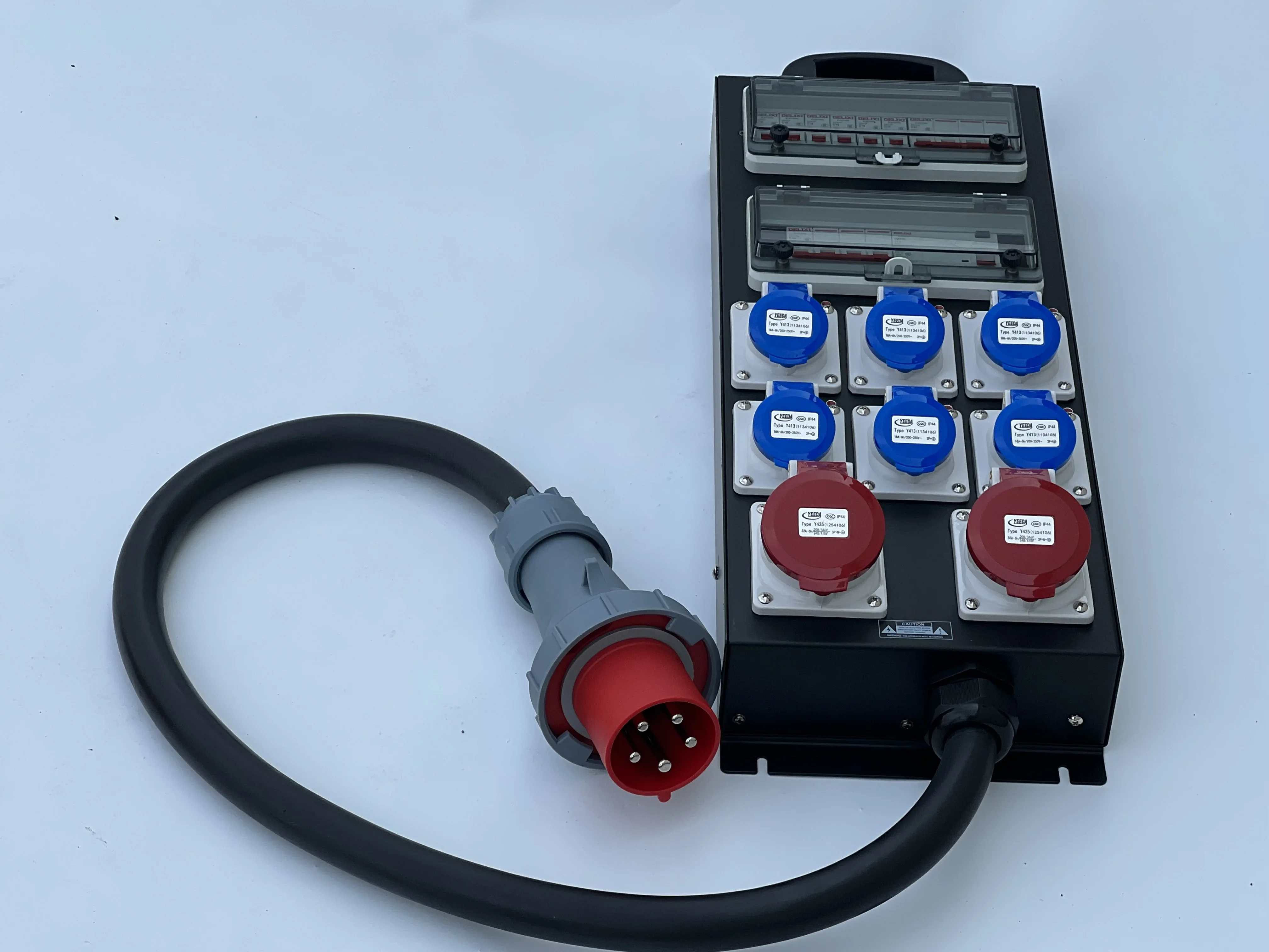 

High Quality 63A CEE 5P Input 32A Output Power Distribution Box 6*16A With RCD Main Breaker