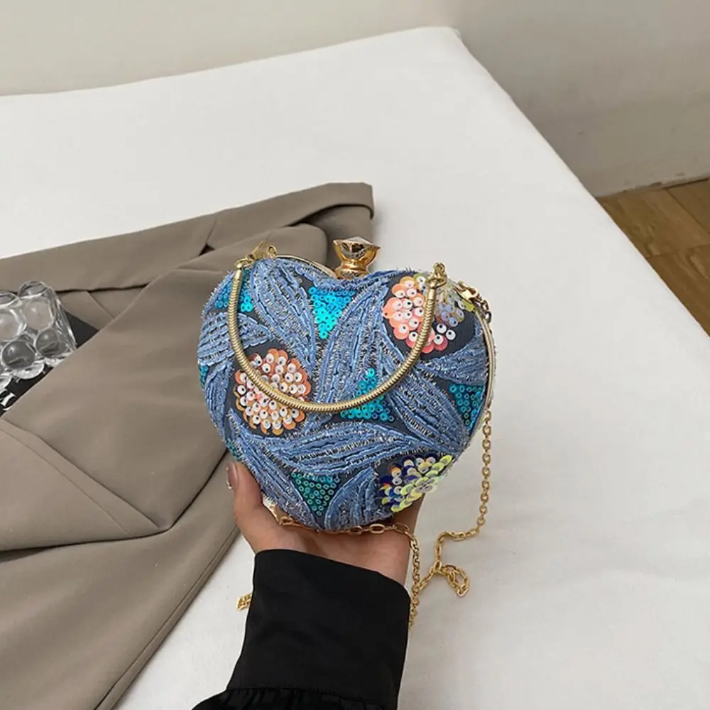 Glitter Sequin Evening Banquet Bag Embroidery Elegant Heart Shape Handbag Sweet Large Capacity Ladies Clutch Bag Girls view 4