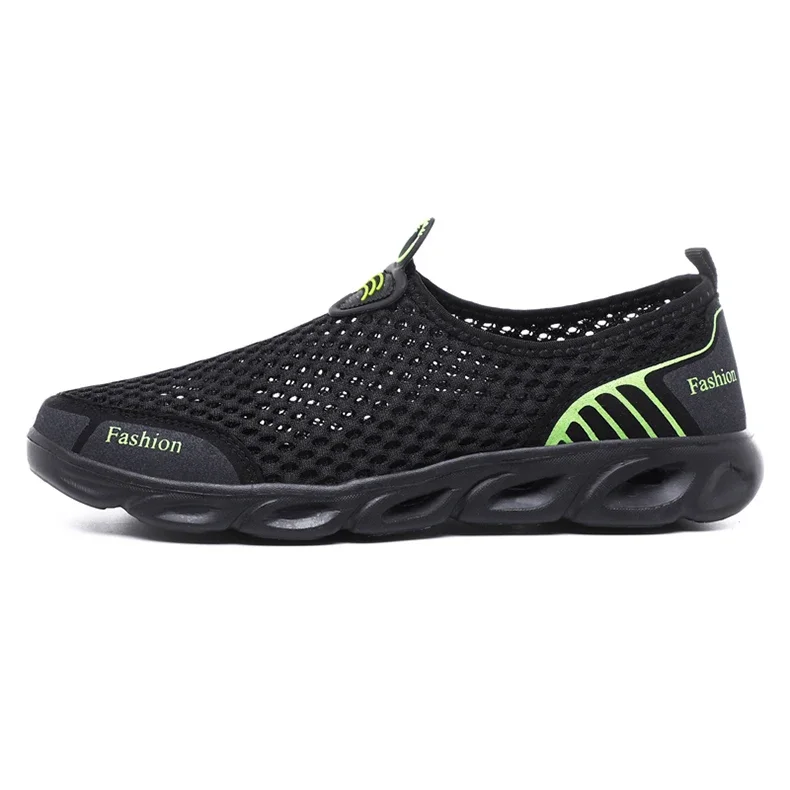 Men Sandals Quick-Drying Hiking Wading Shoes Outdoor Non-Slip Sneakers Breathable Men Aqua Shoes Summer Water Shoes Couple Flats