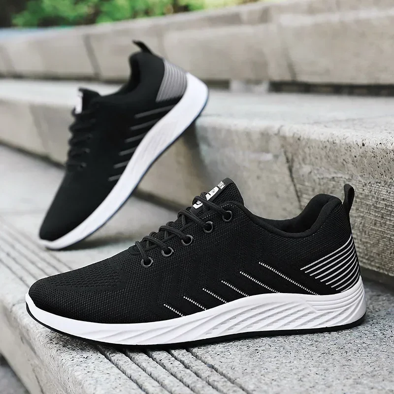 New Men\'s Shoes Large Size Trendy Soft-soled Shoes Breathable Casual Sports Wear Resistant Mesh Shoes