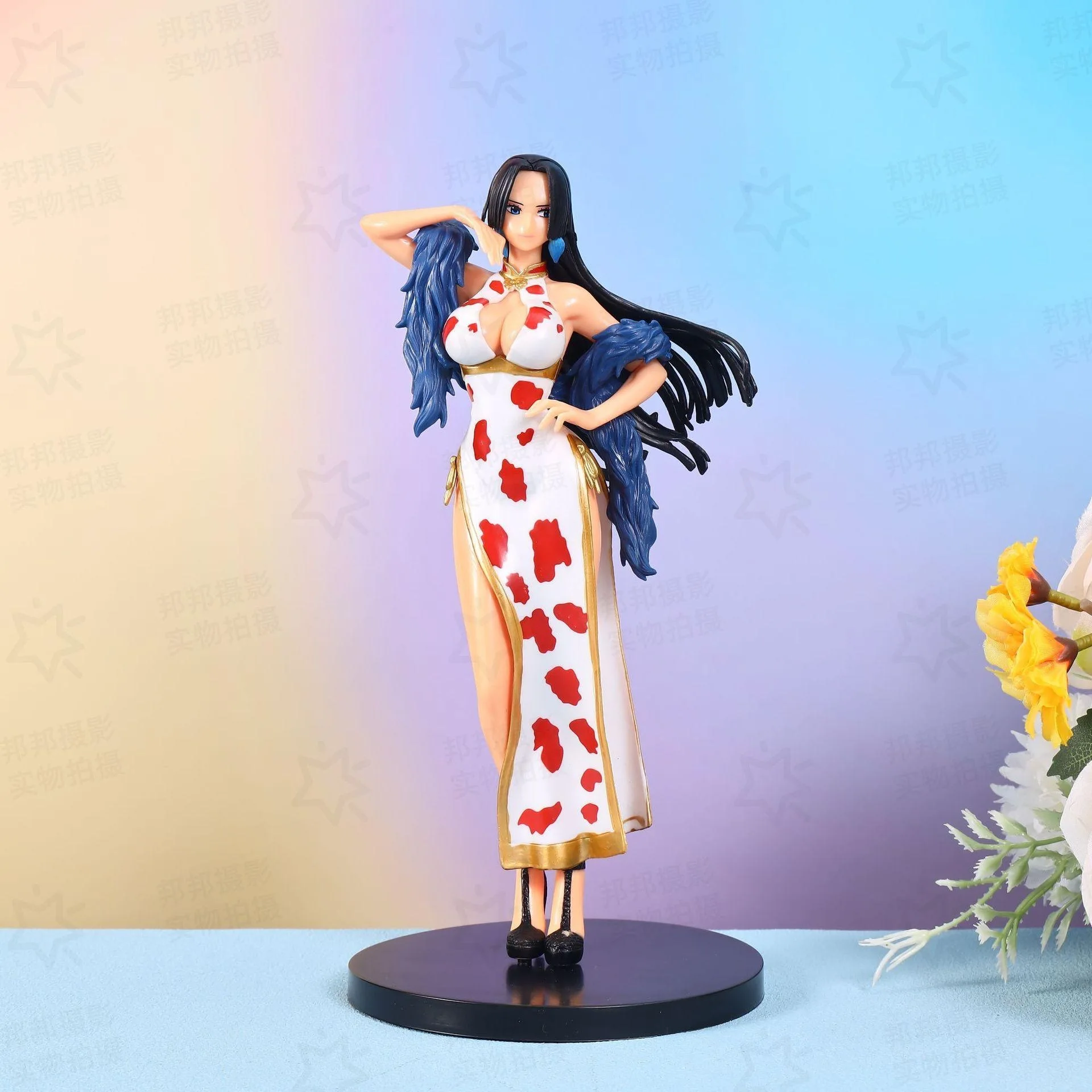 25 cm/9,84 Zoll One Piece Anime Boa·Hancock Figur Modell GK Statue Sammlerstück zur Desktop-Dekoration – Detail 4