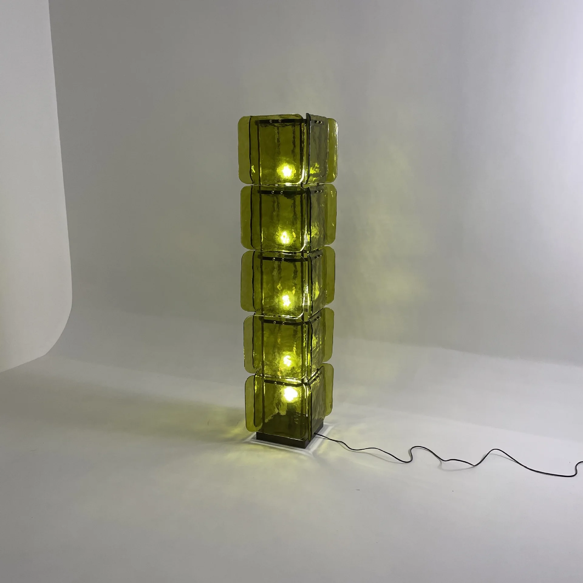 Middle ancient Italian style light luxury bedroom bedside green creative decorative lamp living room glass floor lamp