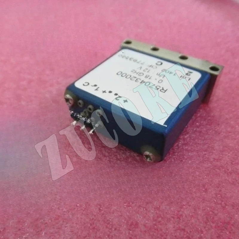 لراديوال المستوردة R570432000 R570413000 DC-18 جيجا هرتز 12 فولت SPDT RF الميكانيكية محوري التبديل