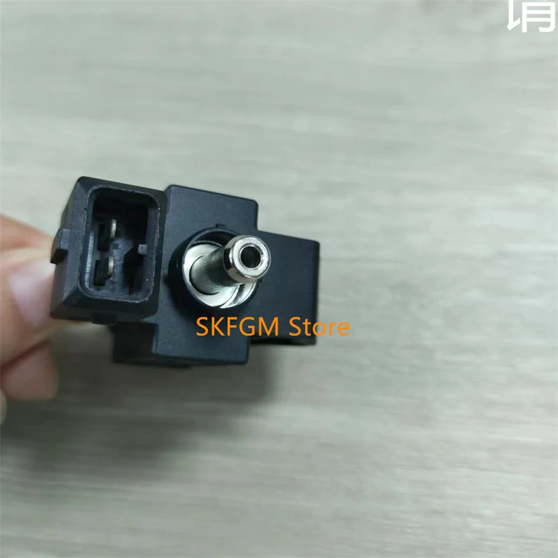 55574902 For SAIC Maxus G50 Turbocharger Solenoid Valve Supercharger Exhaust Pressure Relief Valve Vacuum Regulation 55573259