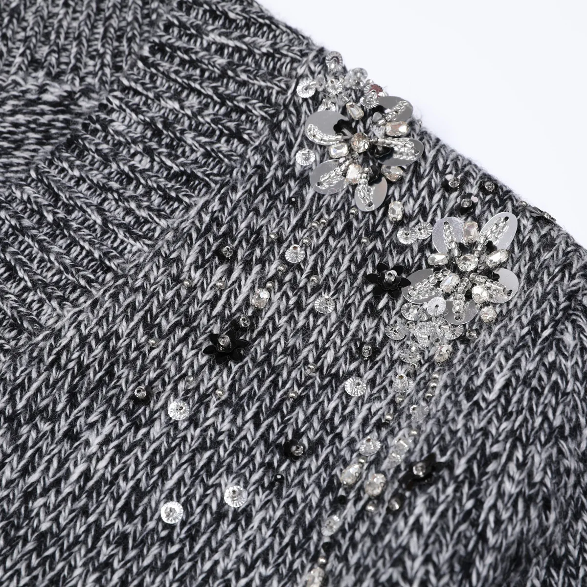 LEOSOXS Jersey elegante para mujer, suéter con patrón de punto en contraste y adornos de lentejuelas para sofisticación atemporal 2025