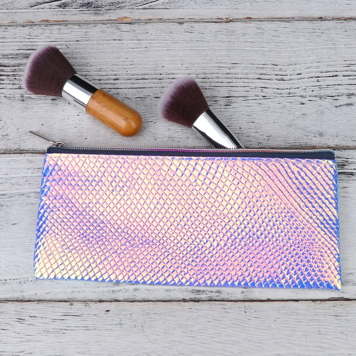 

Красочная косметичка с пайетками, текстурой рыбьей чешуи, блестящая, светоотражающая, портативная дорожная сумка-органайзер для туалетных принадлежностей