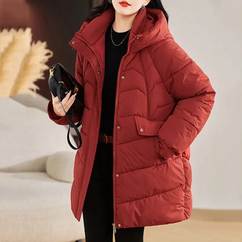 

Зимнее пальто, новинка 2025 года, парка, женская одежда для мам, куртка на хлопковой подкладке, женская длинная и толстая свободная толстая пуховая куртка с капюшоном