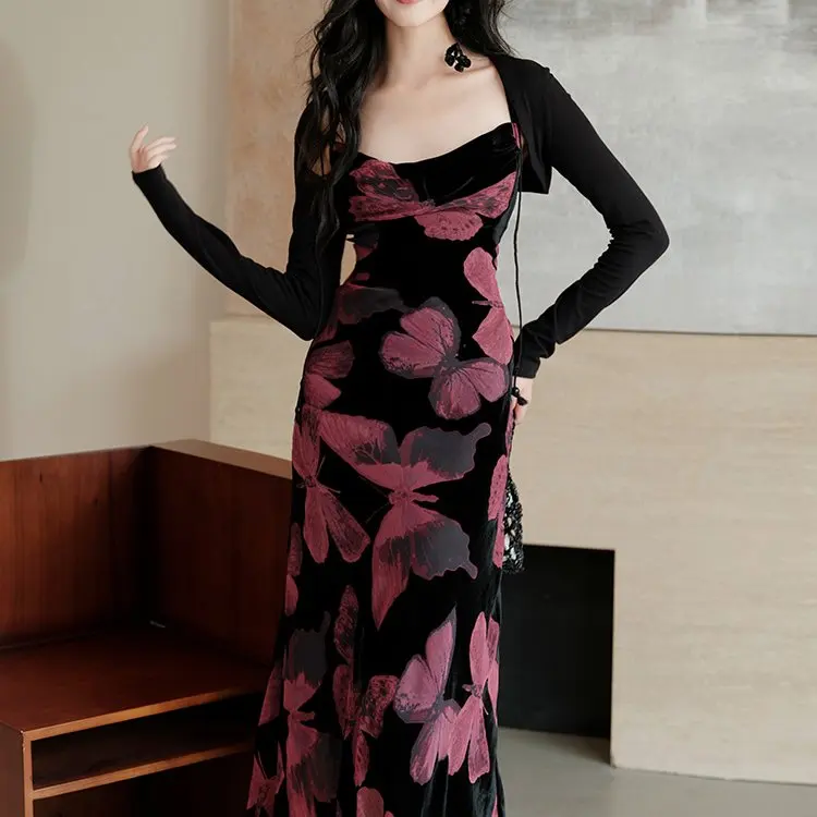 

New Chinese Sle Velvet Ne Dr Women's Bal Belted Strap Dr Faionable Long Sve Crew Ne Two-Piece...