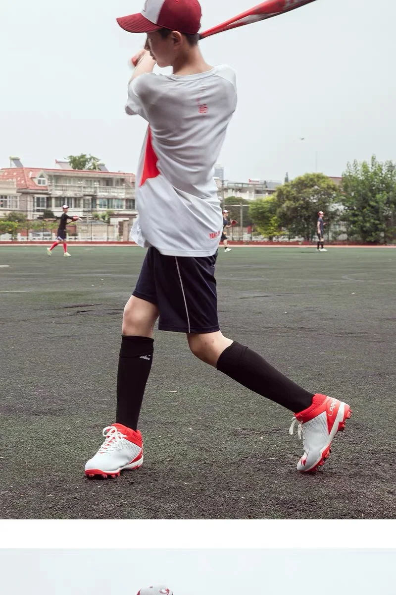 New Match Unisex Soccer Shoes Anti-slip Soccer Shoes Outdoor Professional Rivet Turf Comfortable Soccer Field Boots