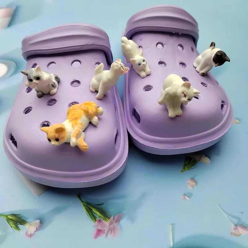 New Hot sales DIY Cute Small animals Resin Shoe Charms Decoration For Child Clogs DIY Parts Womens Slippers Shoes Accessories