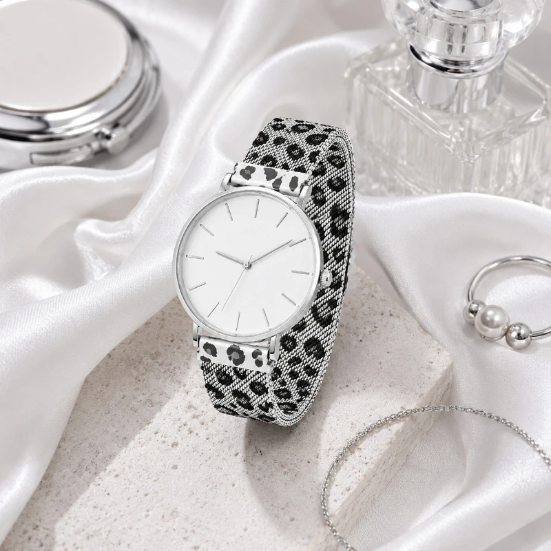 Luxury Simple Ladies Wristwatch Vintage Leopard Pattern Metal Band Analog Quartz Watches for Woman Fashion Dress Women Clock