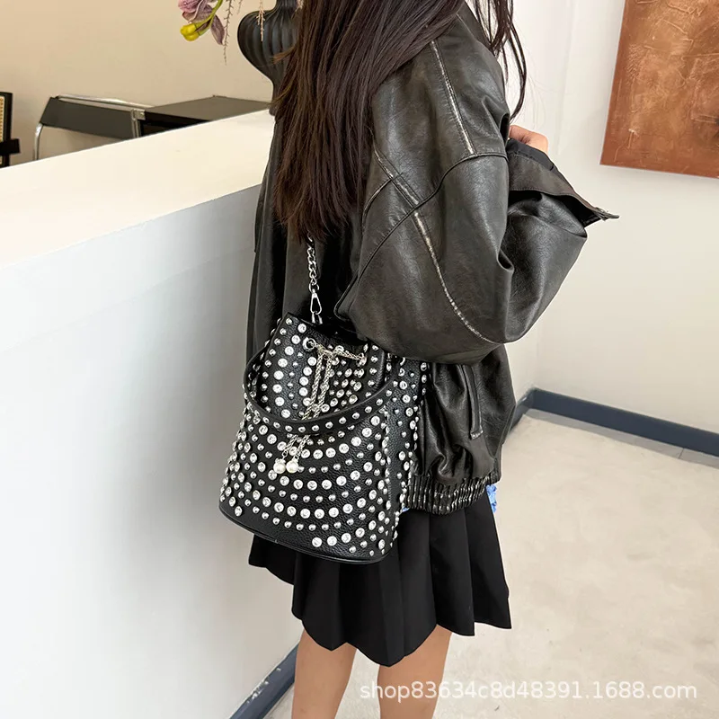 حقيبة دلو عصرية عتيقة، محفظة كتف واسعة، حقيبة كروس نسائية ليلاً ونهارًا، حقيبة بمقبض علوي بسيط، حقيبة حبال مزخرفة