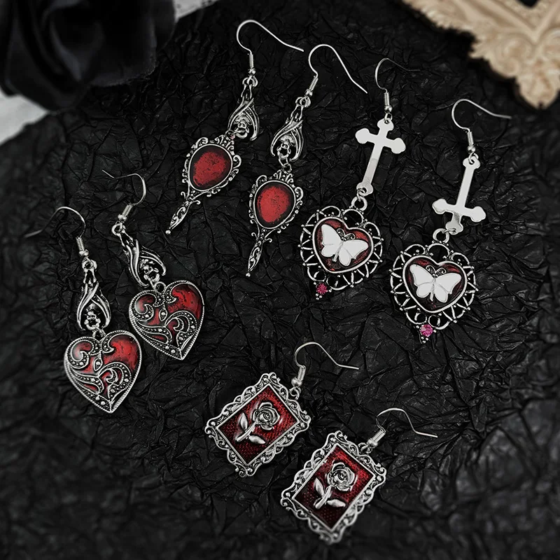 Dark Gothic Lolita Vintage Drop Oorbellen Voor Vrouwen Vleermuis Vlinder Rose Heart Earring Punk Goth Halloween Maskerade Sieraden