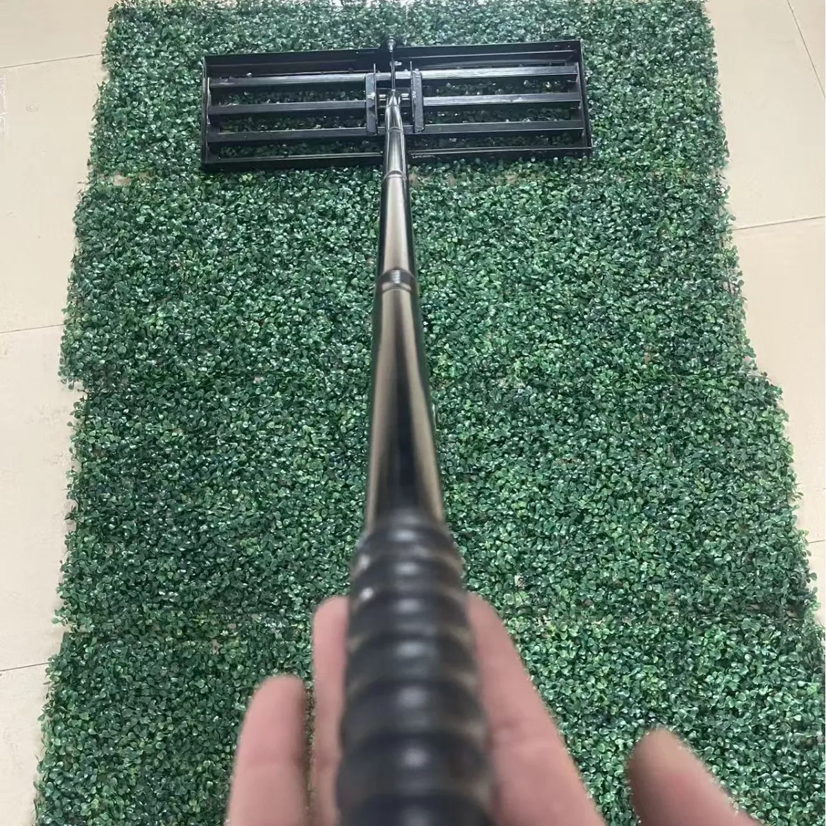 Black Carbon Steel Flat Ground Rake 5 Tines Detachable Foldable Design For Landscaping Lawns Flower Pots