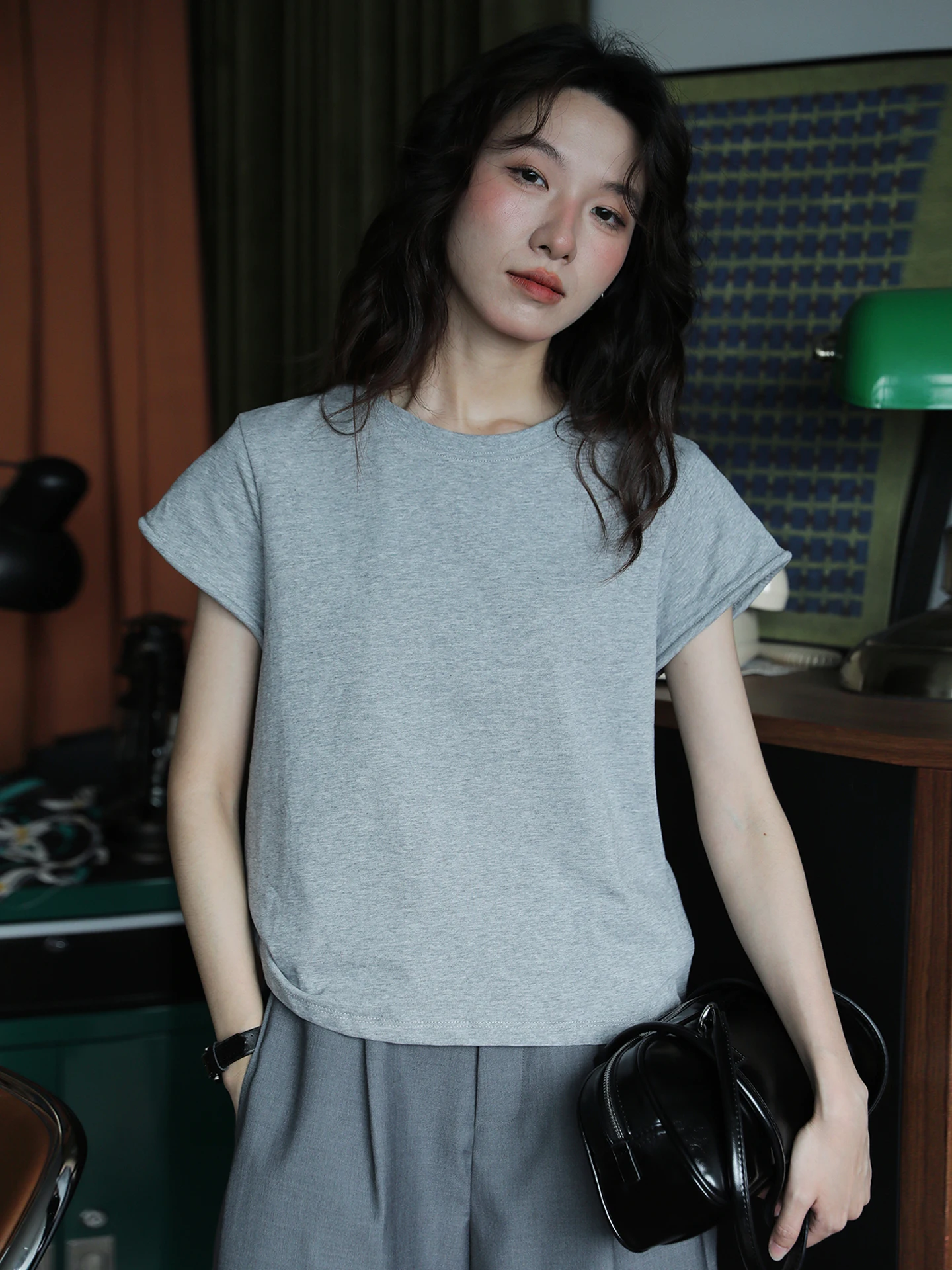 

Летняя хлопковая футболка с круглым вырезом, дышащая, свободного кроя, повседневный дизайн, для женщин