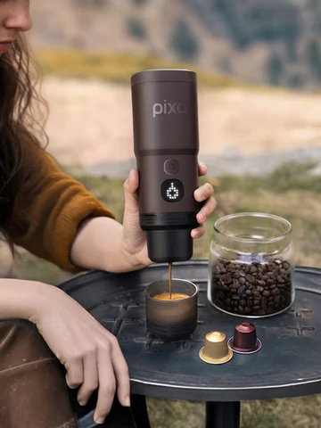 Электрическая кофемашина WACACO PIXAPRESSO для приготовления кофе — фото модели