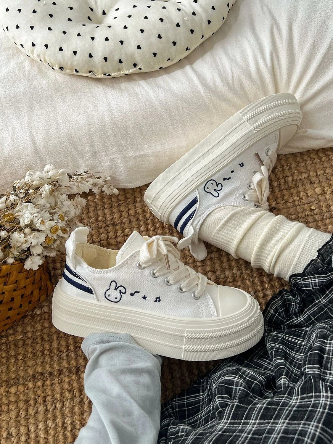 Teen Campus Milky White Canvas Sneakers Damen Chunky Plimsolls Lovely Rabbit Elevated Shoes Woman Atmungsaktive Schnür-Sneaker – Detail 4