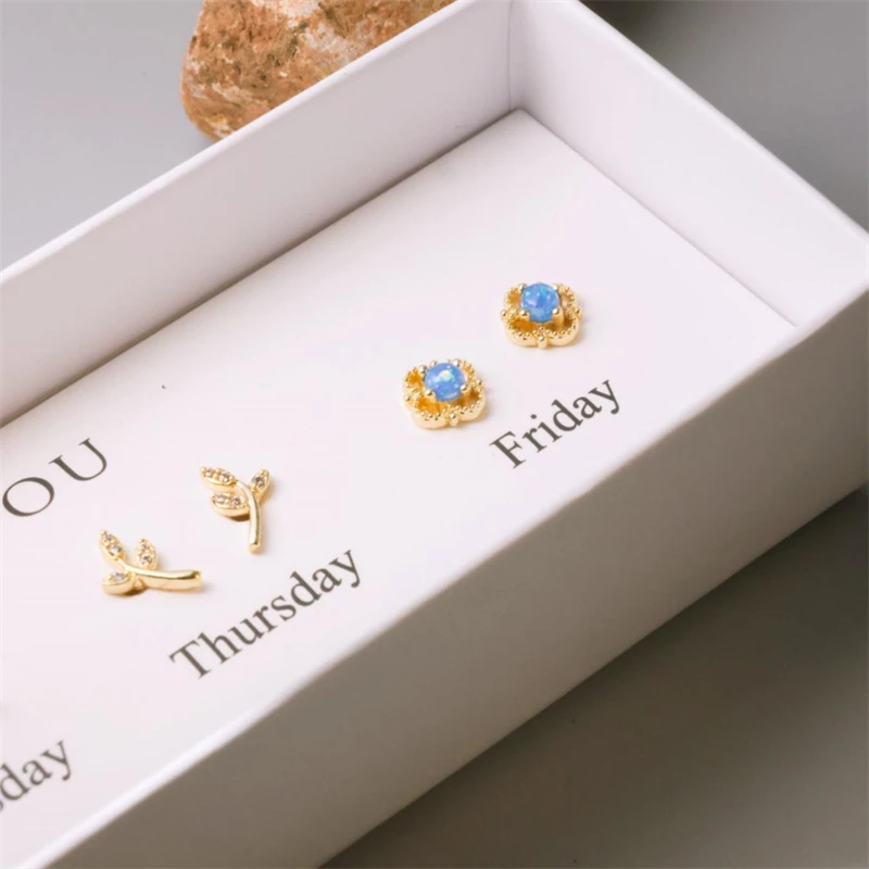 مجموعة علب هدايا مكونة من 10 علب هدايا من مادة النحاس البوهيمية القديمة للنساء، مجموعة أقراط عصرية وأنيقة ومتعددة الاستخدامات