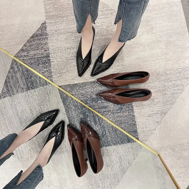 

2026 Туфли с V-образным вырезом Сексуальные модельные туфли Элегантные тонкие туфли-лодочки на высоком каблуке Сексуальная вечерняя обувь с острым носком Женская обувь Туфли с V-образным вырезом A010