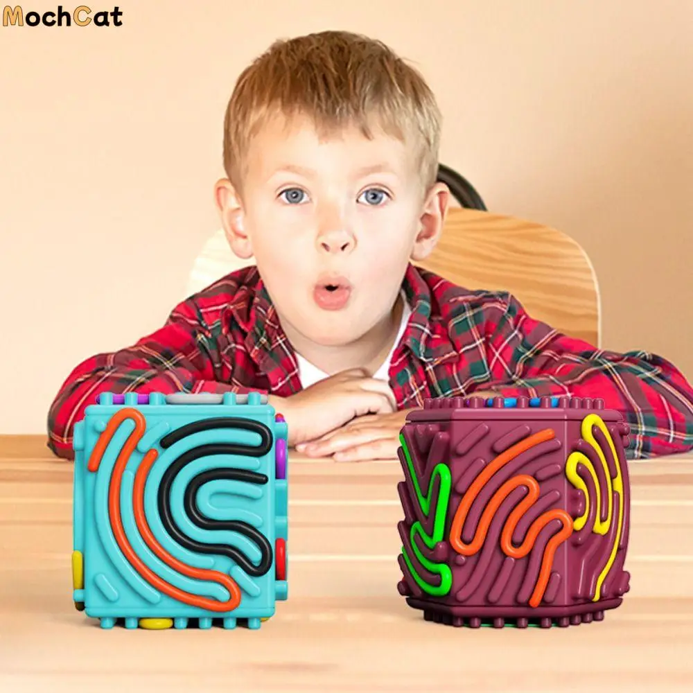 

Multi-faceted Sensory Activity Board 3D Stereoscopic Rainbow Color Tactile Sensory Activity Silicone Material DIY Design