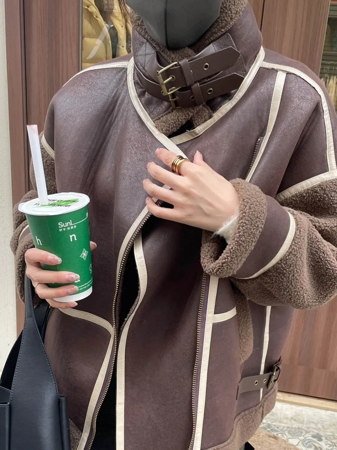 

Retro Chic Women's Winter Jaet Thiened Suede Lamb Fur Motorcycle Clothes Color Blo Faion Outerwear Coat for Ladies