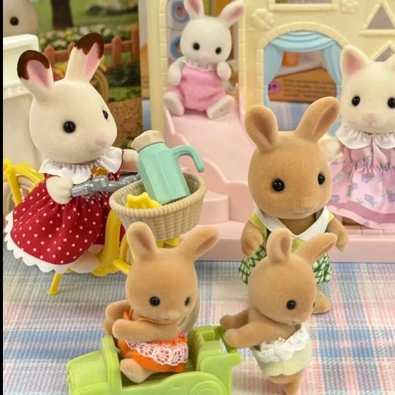 シルバニアの家族のための群がったおもちゃ,かわいいキッチン家具,自転車のアニメフィギュア,部屋の装飾,ギフト