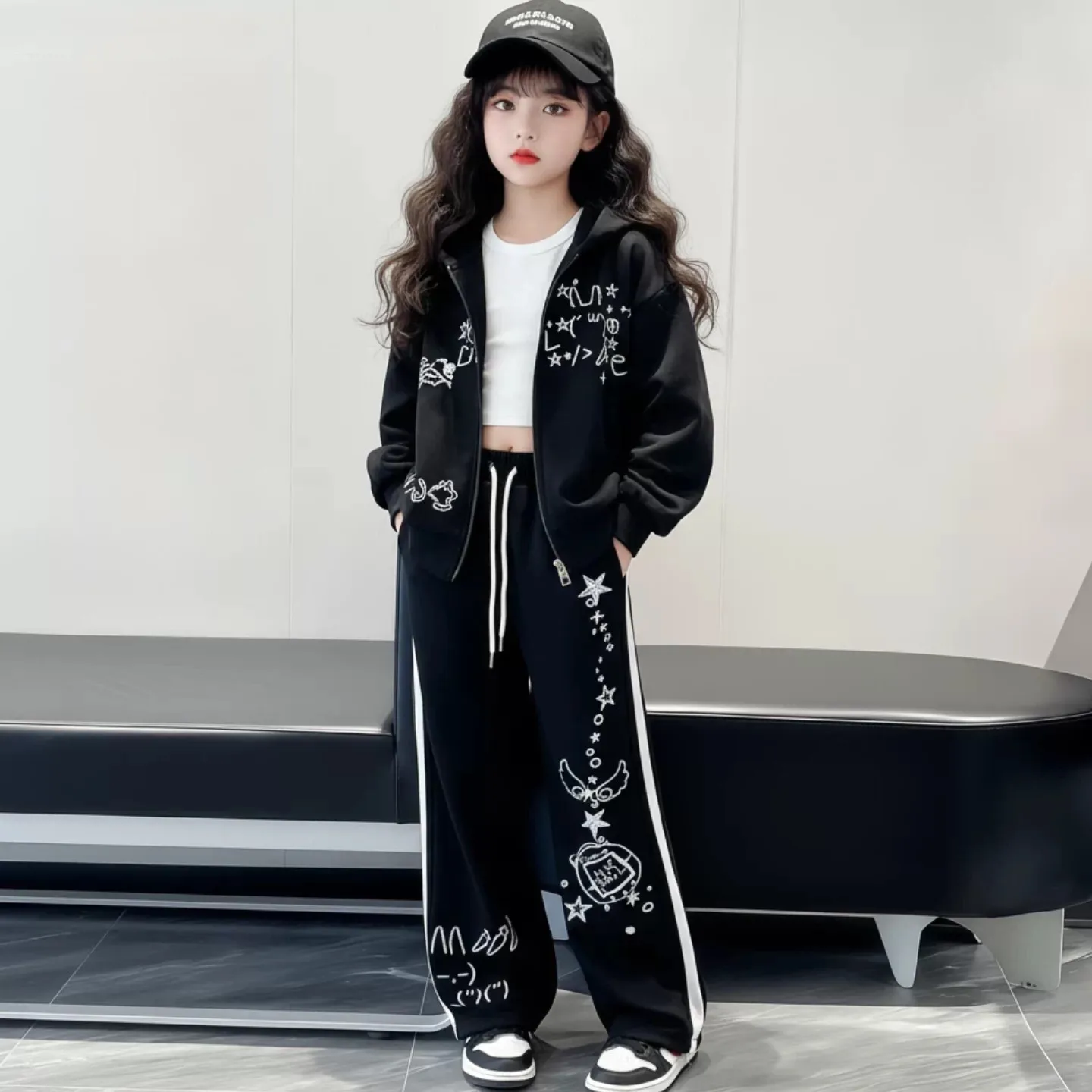 2026 New Gilrs Autumn Winter TeenS Cloth Print Striped Children Set Jacket Hooded Top + Wied Leg Pant Tracksuit 4 To 12 14 Years