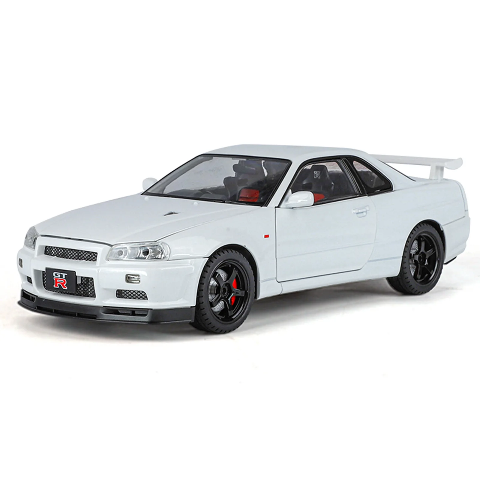 1: 18 Nissan GTR Street Edition Alloy Car Model Simulation Sound and Light Tire Detachable Large Toy Car Ornament