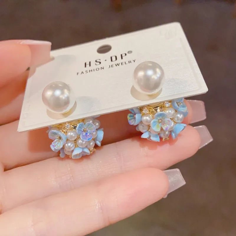 New Blue Flower Pearl Cluster Dangle Earrings Floral Ball Drop Earrings Sweet Elegant Women Daily Wedding Banquet Ear Jewelry